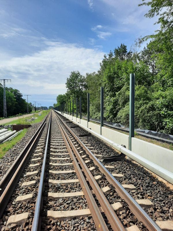 Lärmschutzwand Südkreuz Blankenfelde (Dresdener Bahn)