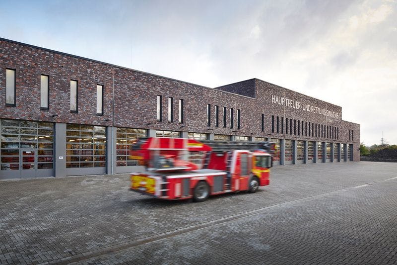 Estación principal de bomberos y rescate de Krefeld