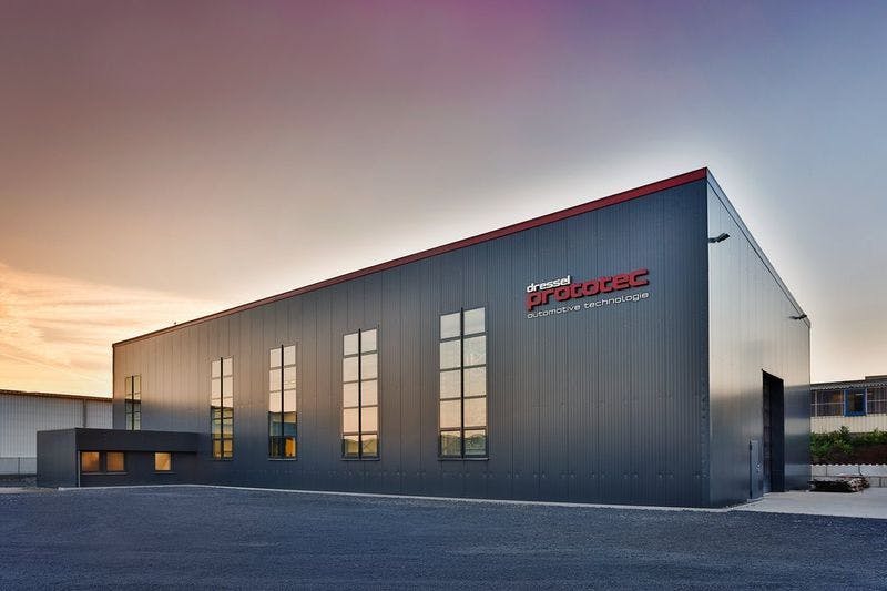 New building production hall for automotive supplier